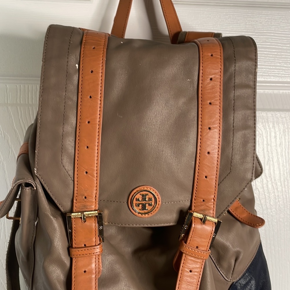 Tory Burch backpack - Picture 2 of 11